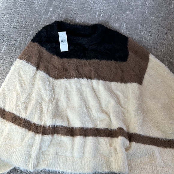ANN TAYLOR Cozy Colorblock Poncho Sz XS/S $149 NWT - Picture 3 of 5